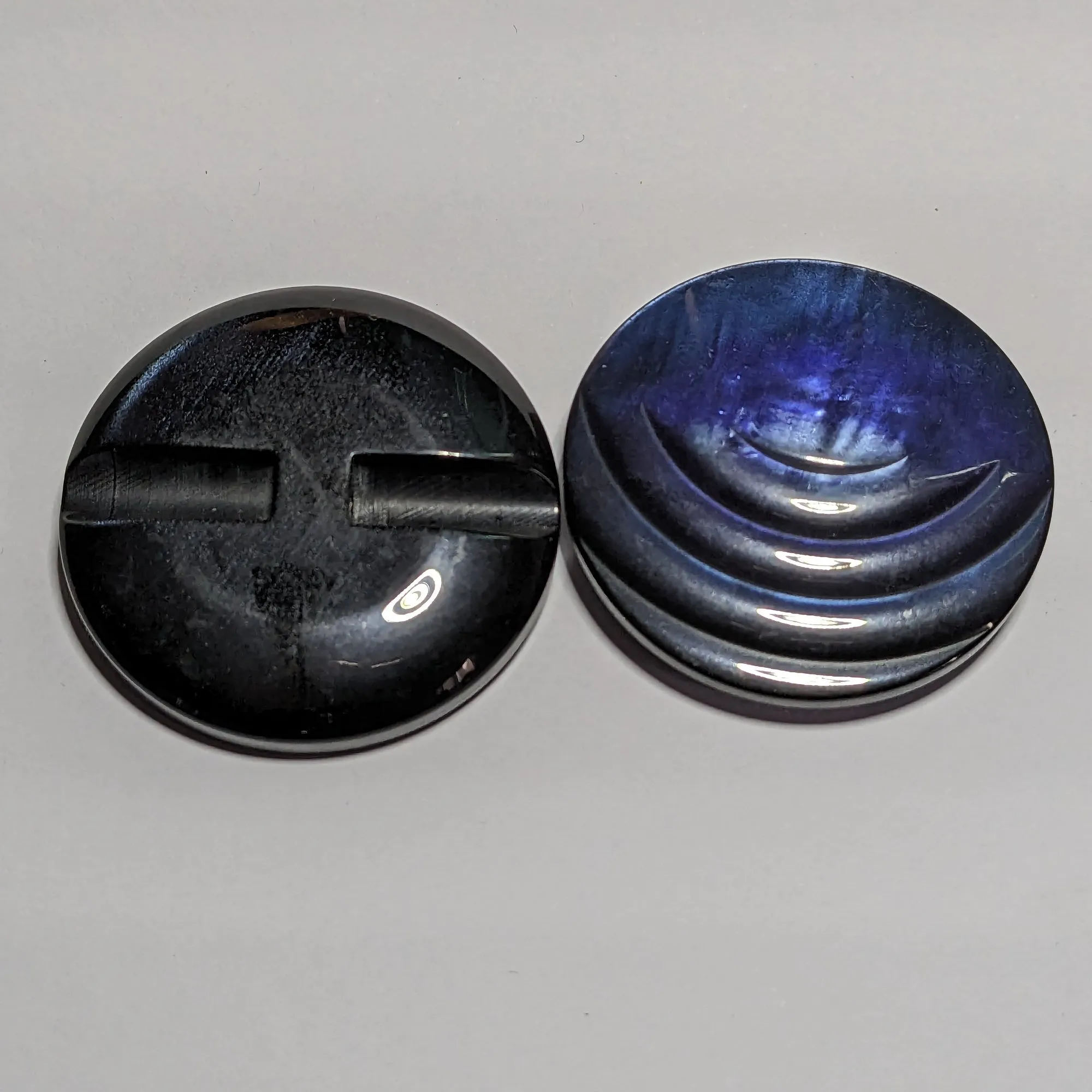 33mm Dark Blue Plastic Shank Buttons