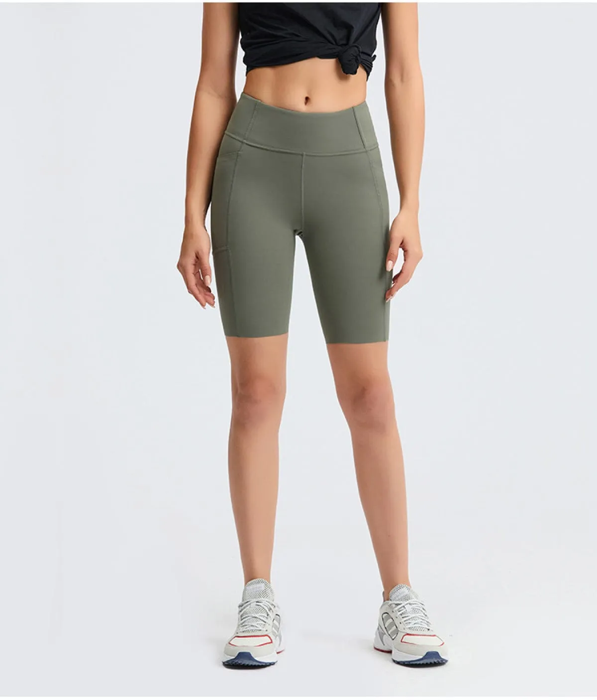 Solid Color Side Pockets Yoga Shorts